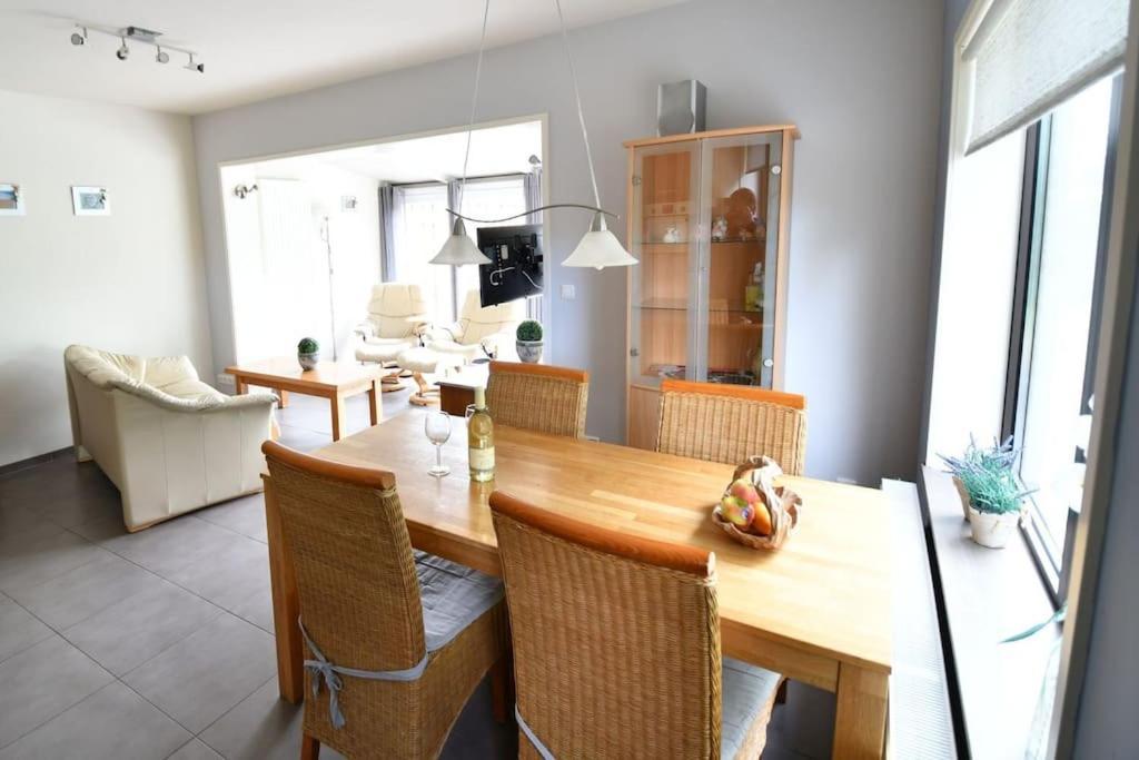 Vrijvakantiehuis Houtenburgseweg 2 Holiday home